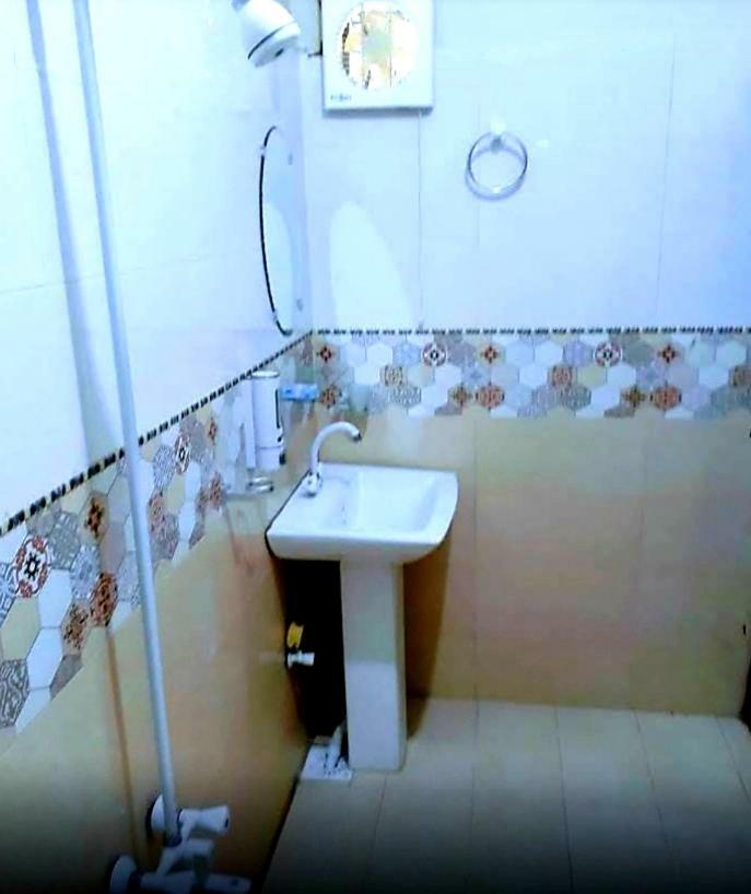 Galaxy Palace Near Millennium Mall Karachi Eksteriør bilde